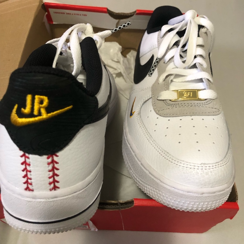 Nike Air Force